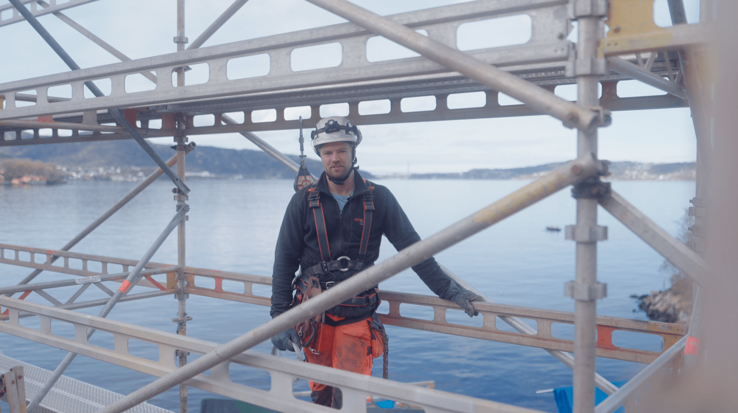 Bilde av Marcus på stillas