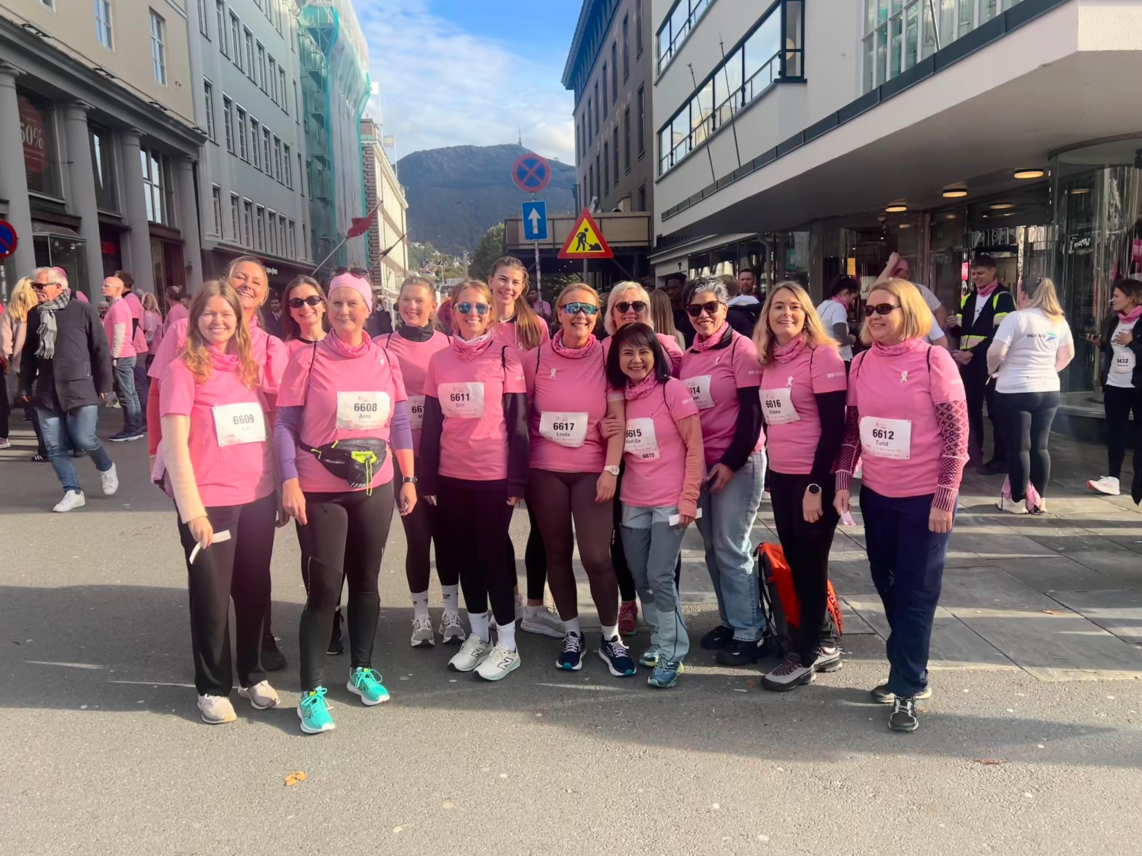 Rosasløyfejentene2025